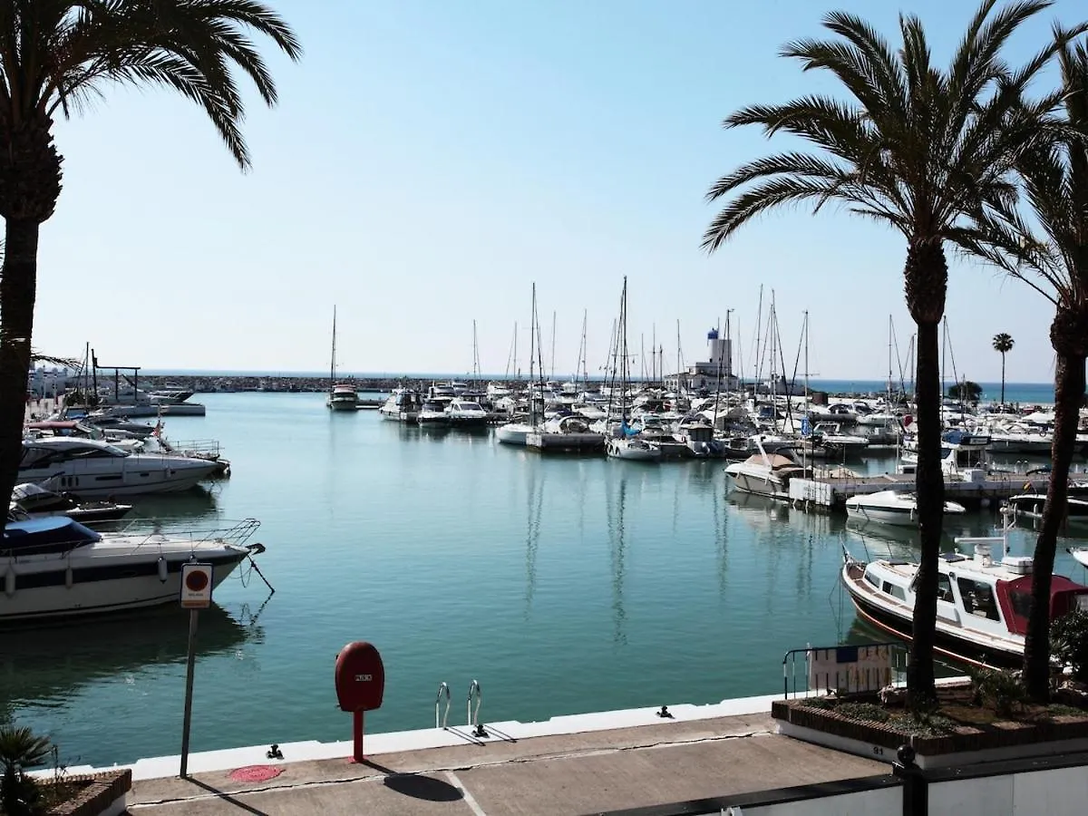 Апартаменты Monte Duquesa Courtyard Apt Close To Port, Beach, Golf Манилва Испания