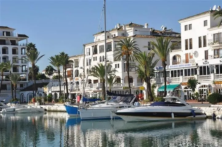 Monte Duquesa Courtyard Apt Close To Port, Beach, Golf Манилва