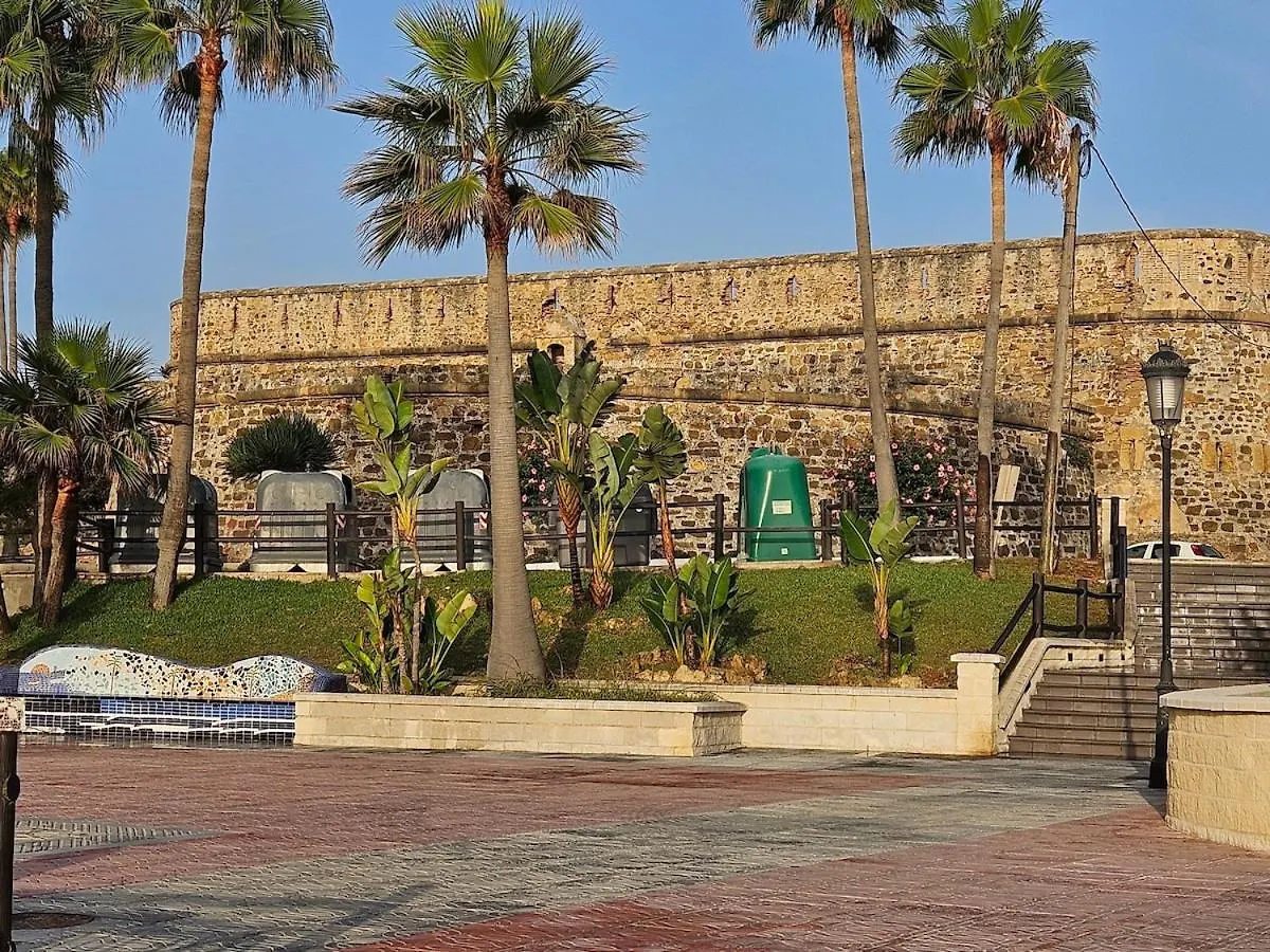 Monte Duquesa Courtyard Apt Close To Port, Beach, Golf Манилва Апартаменты